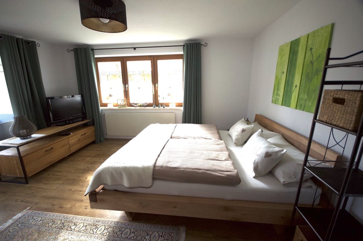 Schlafzimmer 2 – Ferienwohnung